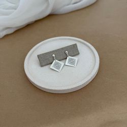 Brinco Base Gota Placa Quadrada Olho Grego Laser -... - C Martiniano Joias