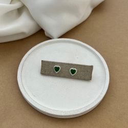 BRINCO ZIRCONIA CORAÇÃO ESMERALDA GALERIA CRAVEJAD... - C Martiniano Joias