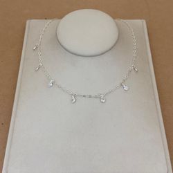 CHOKER COM 7 ZIRCÔNIAS CRISTAL PENDURADAS ELOS ALO... - C Martiniano Joias