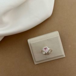 ANEL CORAÇÃO ZIRCÔNIA ROSA E MINI ZIRCÔNIAS NAS LA... - C Martiniano Joias