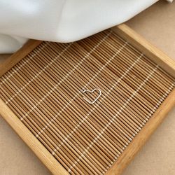 PIERCING FAKE CORAÇÃO FININHO MINI BOLINHAS PONTAS... - C Martiniano Joias