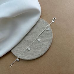 PULSEIRA INFANTIL COM 4 CORAÇÕES DE ZIRCÔNIA CRIST... - C Martiniano Joias