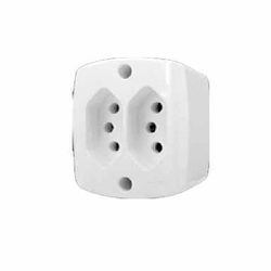 TOMADA EXTERNA 2P+T 10A BRANCO RETANGULAR ILUMI - ... - Comercial Leal