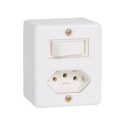 Interruptor 1 Tecla Paralela + 1 Tomada Fixa de Em... - Comercial Leal