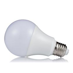 LÂMPADA LED BULBO VANY BRANCA - Comercial Prado