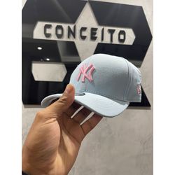 Boné New Era Azul/Rosa - 00864 - Conceito 62