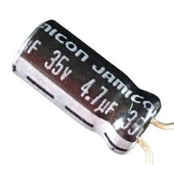 Capacitor Eletrolítico 4,7uF / 35V - COPEL ELETRONICA