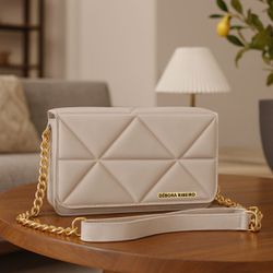 Ana 01 Off - Debora Ribeiro Bolsas