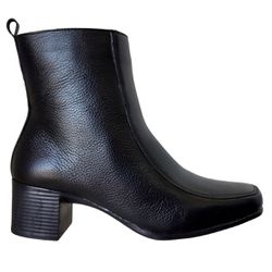 Bota Feminina cano baixo com zíper em Couro Preto com Salto