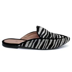 Mule Feminino Bico Fino Sintético Zebra - KRN SHOES | Calçados Casuais