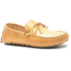 Mocassim Drive Masculino Couro Latego Whisky - KRN SHOES | Calçados Casuais