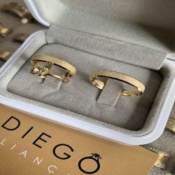 Alianças de Ouro18k Noivado e Casamento - NC00022... - DIEGO ALIANÇAS