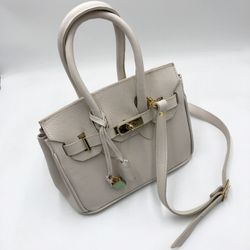 Bolsa mafê 25 Off White - Divina Luz