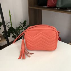 Bolsa Luana Coral - Divina Luz