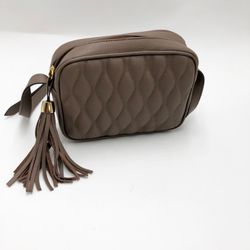 Bolsa Liria Fendi - Divina Luz