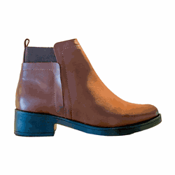 Bota Cano Curto Marrom Couro Detalhe - Donna Lu