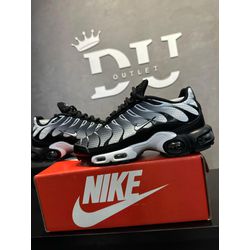 TENIS TN AIR MAX PLUS METALIC SILVER VIETNÃ - DU OUTLET