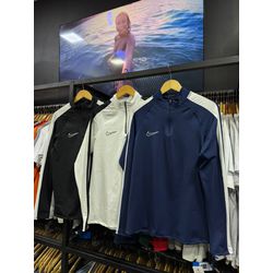 JAQUETA NK ACADEMY - DU OUTLET