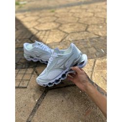 TENIS MIZUNO PRO 15 - BRANCO / PRATA - DU OUTLET