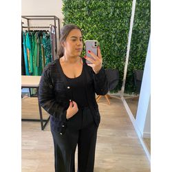 Twinset rendado com botão preto - 20240418 - Elegância Rouparia