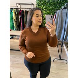 Blusa básica de modal marrom - 20240132 - Elegância Rouparia