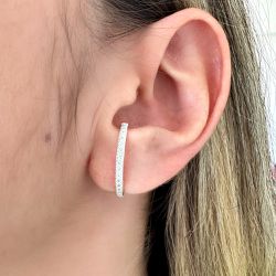 Brinco Ear Hook Zircônias em Prata 925 - EVELISEPOLOJOIAS