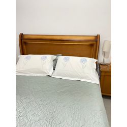 Cama Gramado Queen Size 1,60 x 2,00 - Madeira Maci... - Flavio Comercio de Moveis de Gramado Ltda