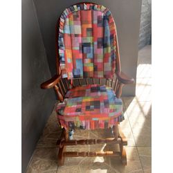 Cadeira De Balanço Lusion 1,18/40 X 64 X 50 - Móve... - Flavio Comercio de Moveis de Gramado Ltda