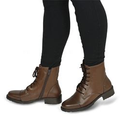 Bota Cano Curto Zíper Lateral em Couro Café - Flor de Couro | Sandálias e Botas Femininas