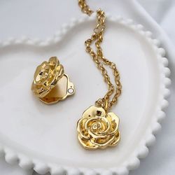 Colar relicário flor - COL0082 - Florenza Semijoias