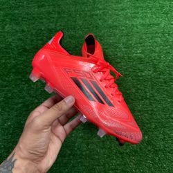 Chuteira Campo Adidas F50 League (FG) - Rosa/Preto... - CATALOGO