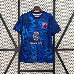 CAMISA ATLÉTICO DE MADRID THIRD III 24/25 TORCEDOR... - Atk Brasil