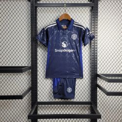 Infantil Manchester United - Away 24/25 - Azul - 5... - Tailandesas Atacado