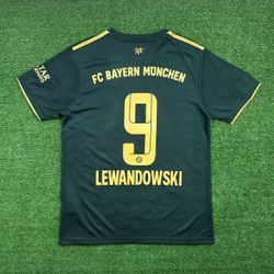 Camisa Retrô Bayern de Munique Edição Especial 21/... - FUTCAMISA