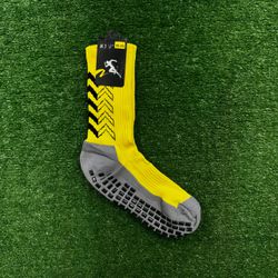 Meia Antiderrapante Esportiva Klv - Amarelo - KLV0 - CATALOGO