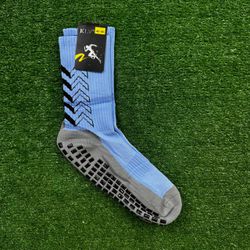Meia Antiderrapante Esportiva KLV - Azul Claro - K... - CATALOGO