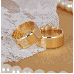 Par de Alianças de Casamento em Ouro 18K Lateral A... - Gerlu Joias