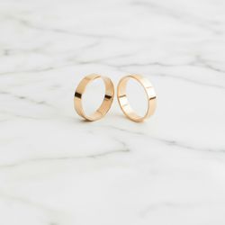 Par de Alianças Barcelona 14K - BAR-5MM-14K - Gerlu Joias