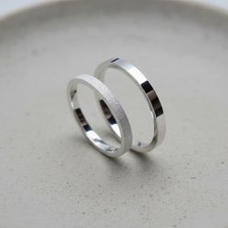 Par de Alianças Centaurus Prata Namoro 3 mm - 123... - Gerlu Joias