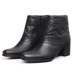 Bota Sarah Cor: Preto