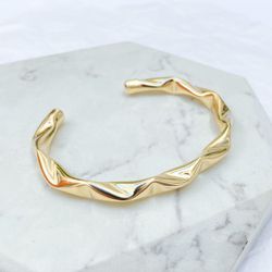Bracelete Tubo Textura Folheado a Ouro 18k - IAIÁ Semijoias