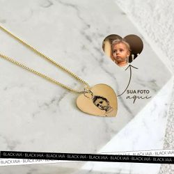 Colar Medalha Coração Personalizada Folheado em Ou... - IAIÁ Semijoias