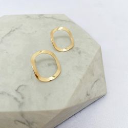 Brinco Circulo Vazado Folheado em Ouro 18k - IAIÁ Semijoias