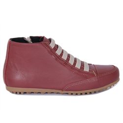 Bota Feminina Cano Curto Confortável em Couro Legí... - Izabela Araújo Calçados