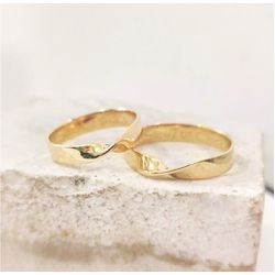 4951 - Alianças de Ouro Guarapari 4mm - Joias MB Loja Oficial