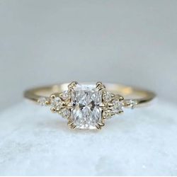 1063 - Anel de Noivado Phoenix Zircônias - Joias MB Loja Oficial