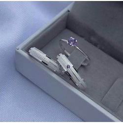 Aliança Ametista com 4 mm com solitario simples - ... - Karoline Alianças 