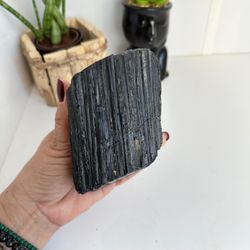 TURMALINA NEGRA 902G 10CM - PEÇA ÚNICA - Ktw Cristais