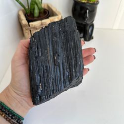 TURMALINA NEGRA 1,128KG 11CM - PEÇA ÚNICA - Ktw Cristais