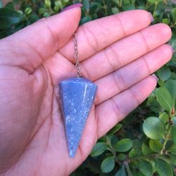 PÊNDULO QUARTZO AZUL - ACALMA E TRANQUILIZA - Ktw Cristais